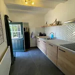 Cozy Getaway For 4 Дом отдыха Voerendaal