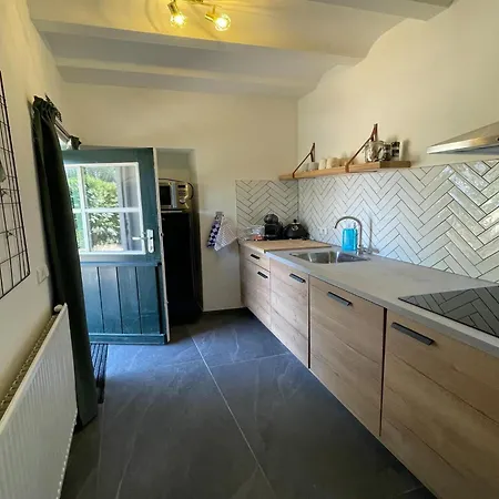 Cozy Getaway For 4 Tatil Evi Voerendaal