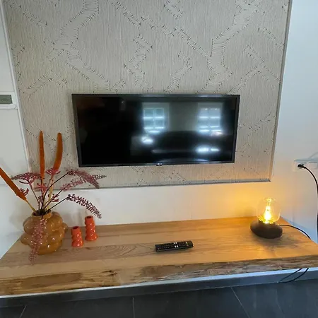 Cozy Voerendaal Getaway For 4 Hébergement de vacances